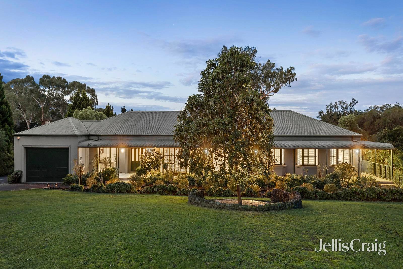 20 Margaret Court, Warrandyte image 2