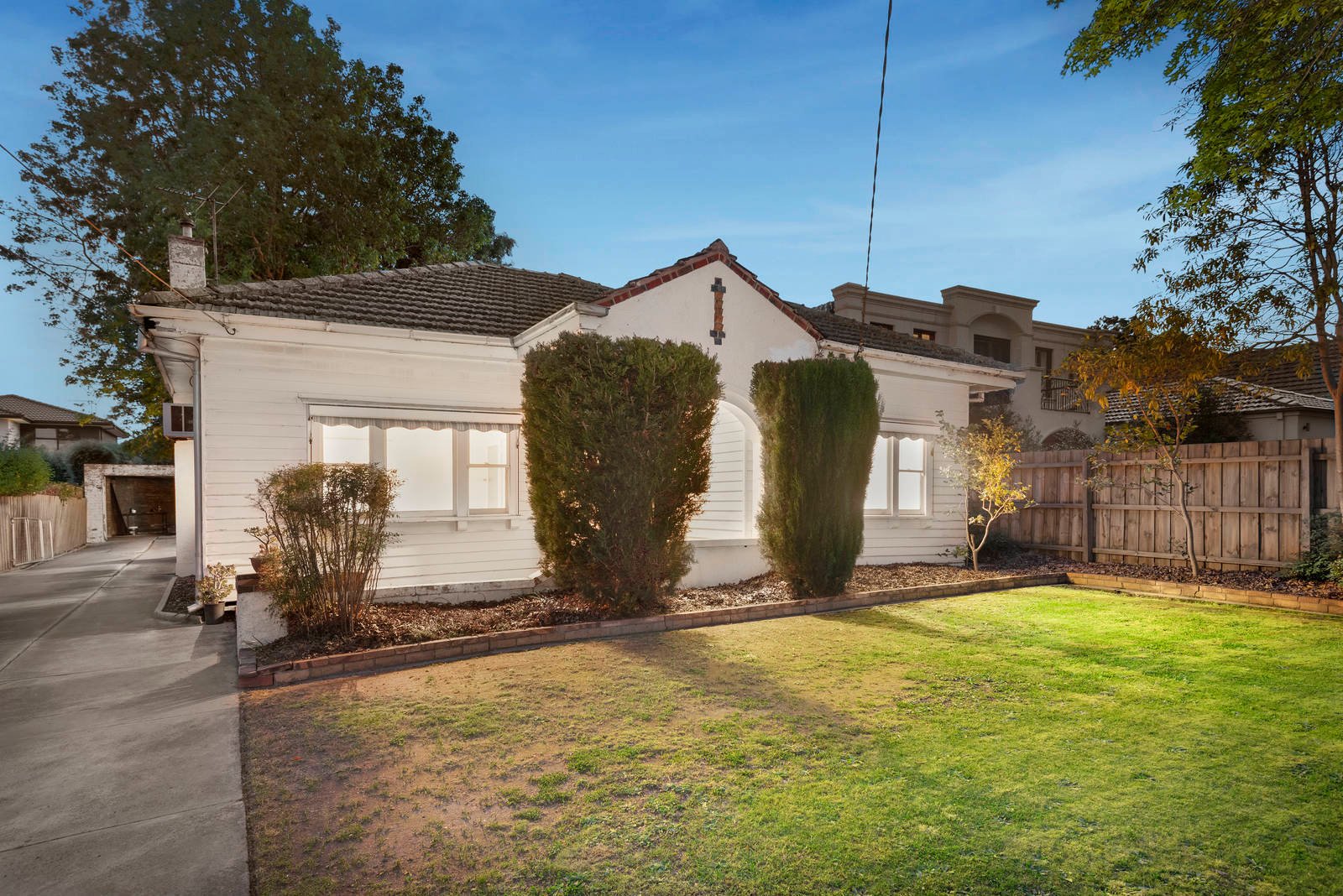 Property Gallery - Main Image