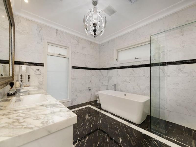 20 May Street, Deepdene image 8