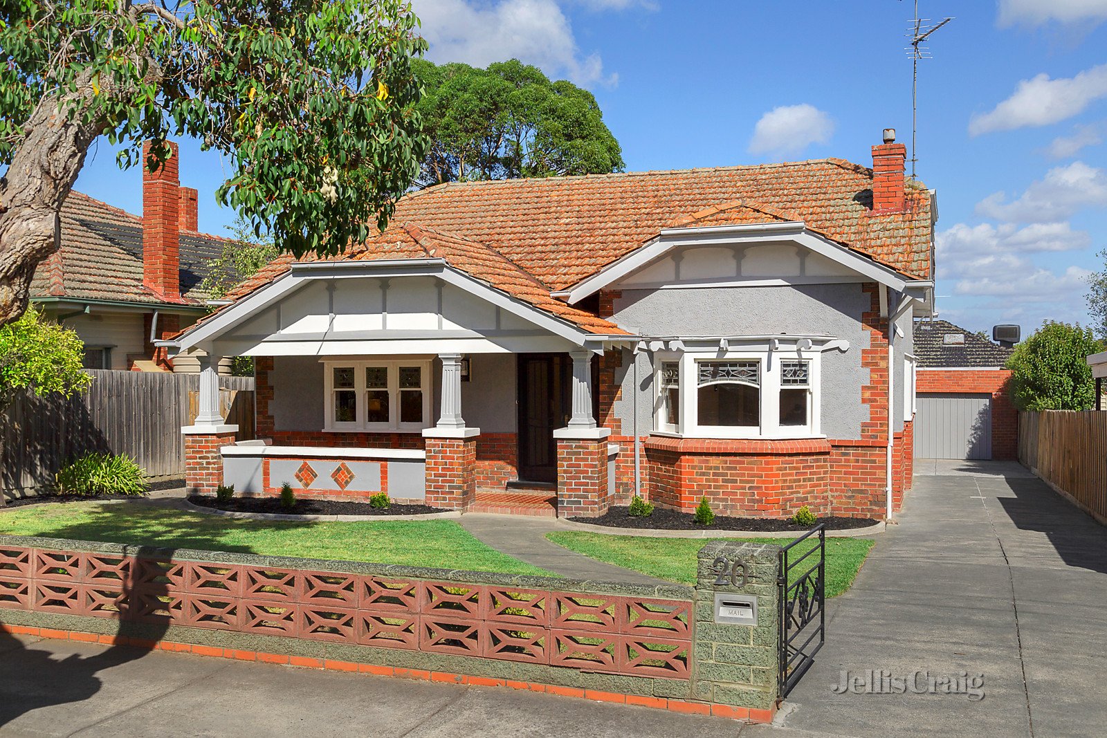 20 Mills Street, Glen Iris image 1