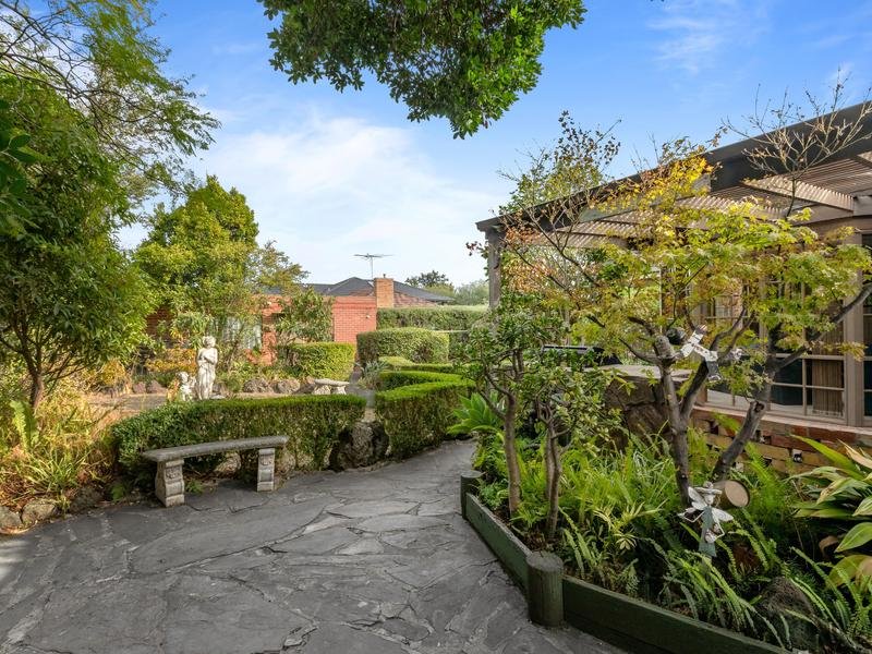 20 Molden Street, Bentleigh East image 11