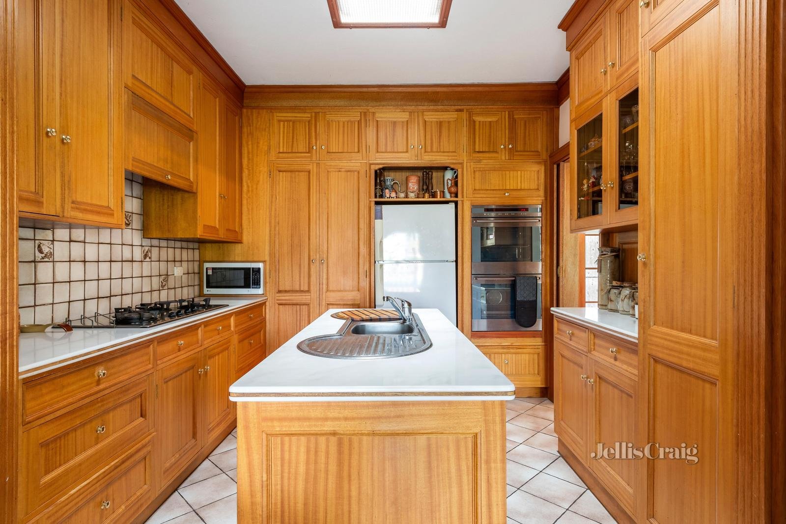 20 Molden Street, Bentleigh East image 3