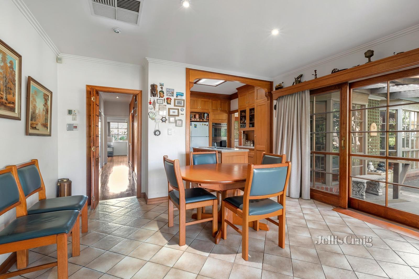 20 Molden Street, Bentleigh East image 4