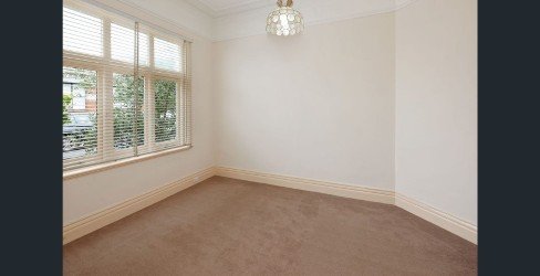 20 Neville Street, Albert Park image 3