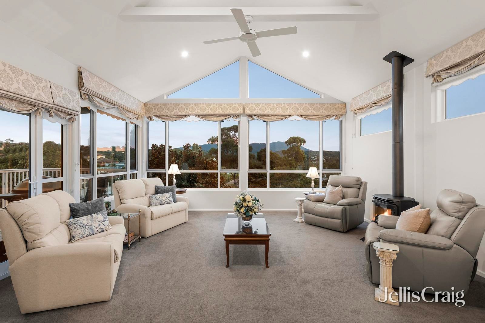 20 Norris Drive, Lilydale image 3