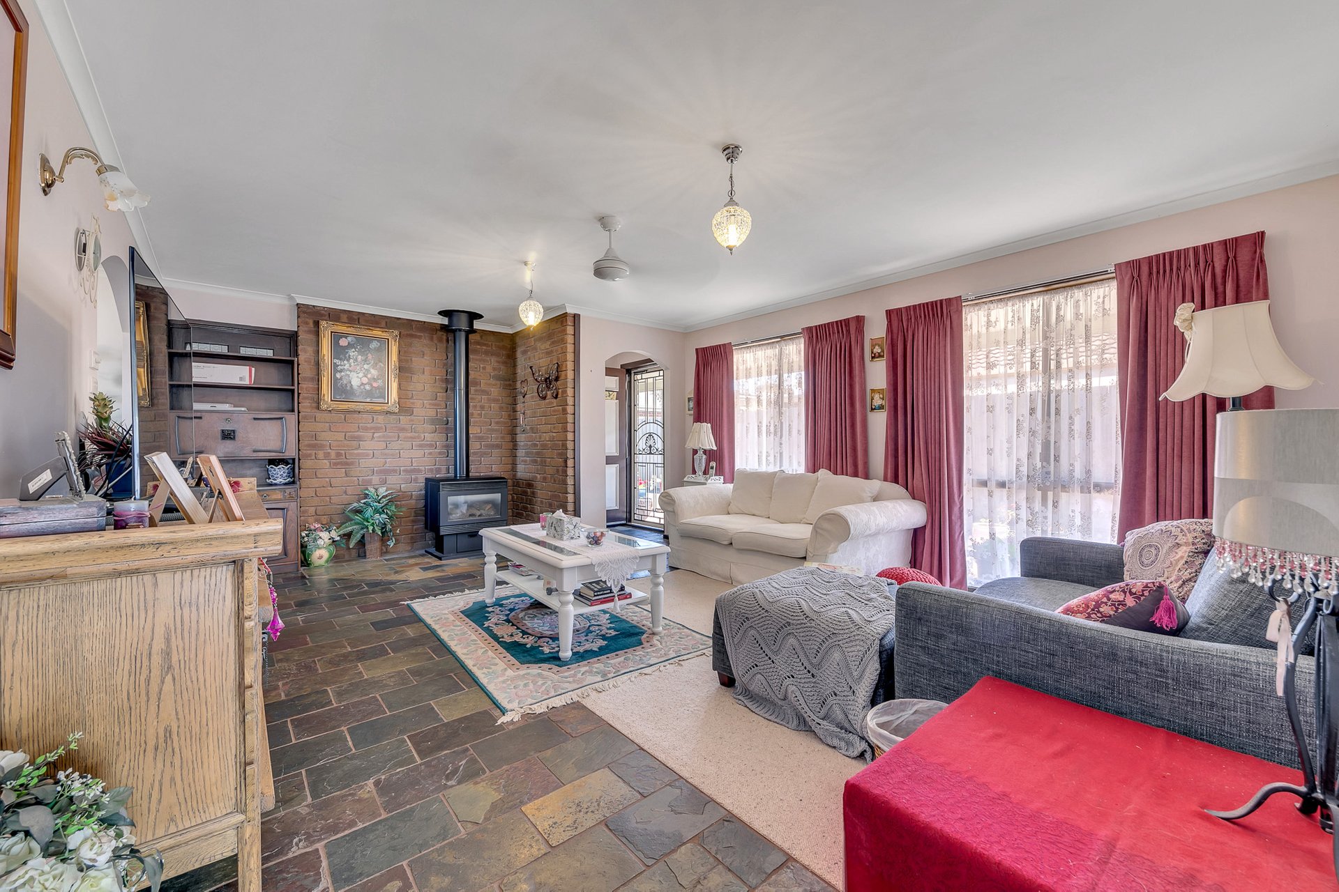 20 Orbit Drive, Whittington image 3