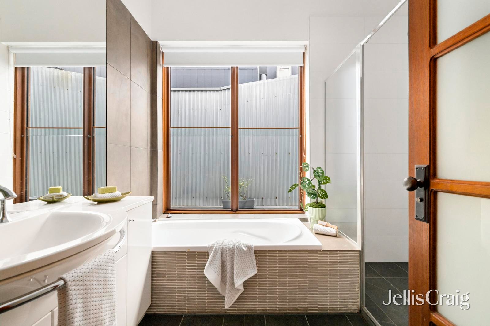 20 Ormond Street, Kensington image 8