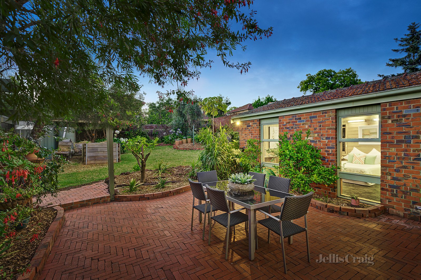 20 Orrong Crescent, Camberwell image 7