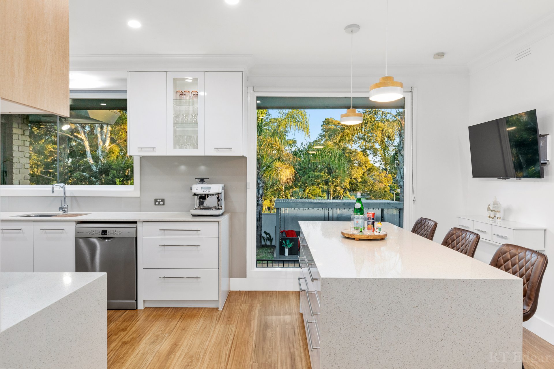 Property Gallery Thumbnail 7