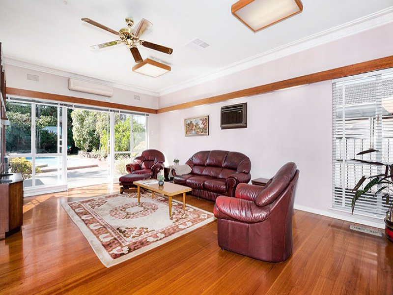 20 Packham Street, Box Hill North image 2