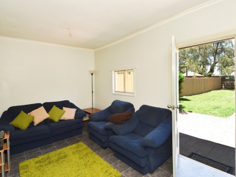 20 Park Crescent, South Geelong image 4