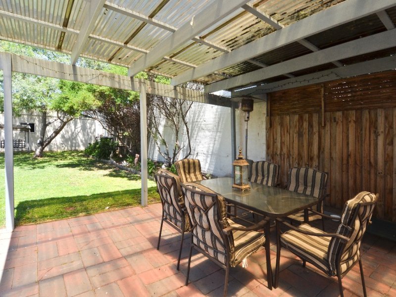 20 Park Crescent, South Geelong image 5