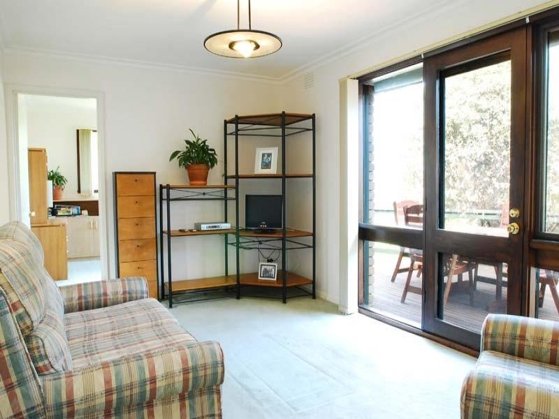 20 Philip Avenue, Doncaster image 3