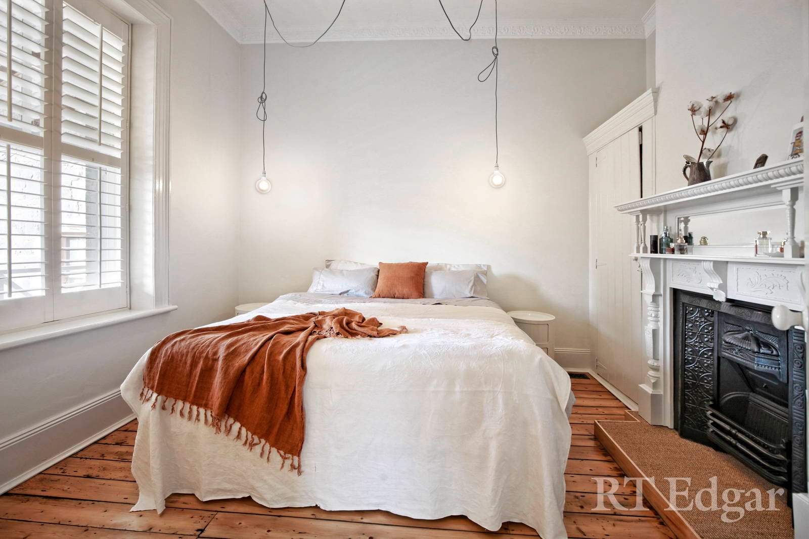 Property Gallery Thumbnail 3