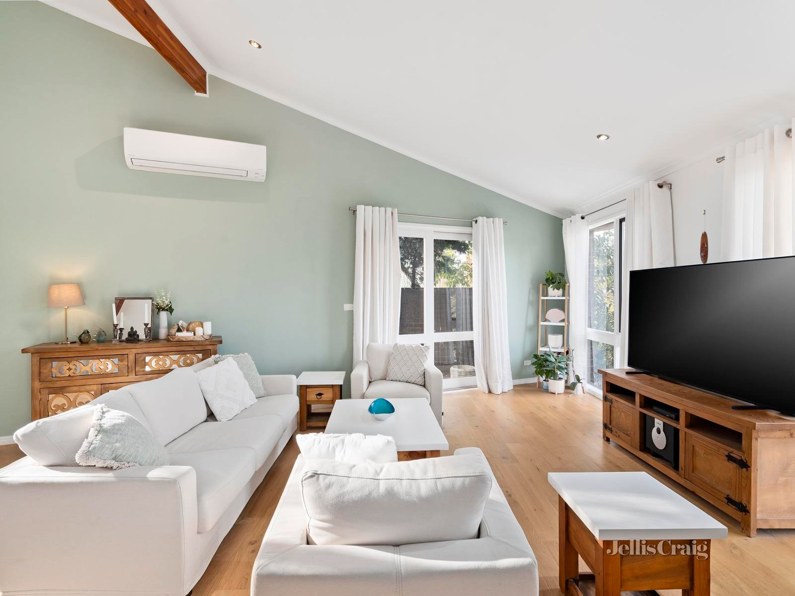20 Princeton Place, Templestowe image 2