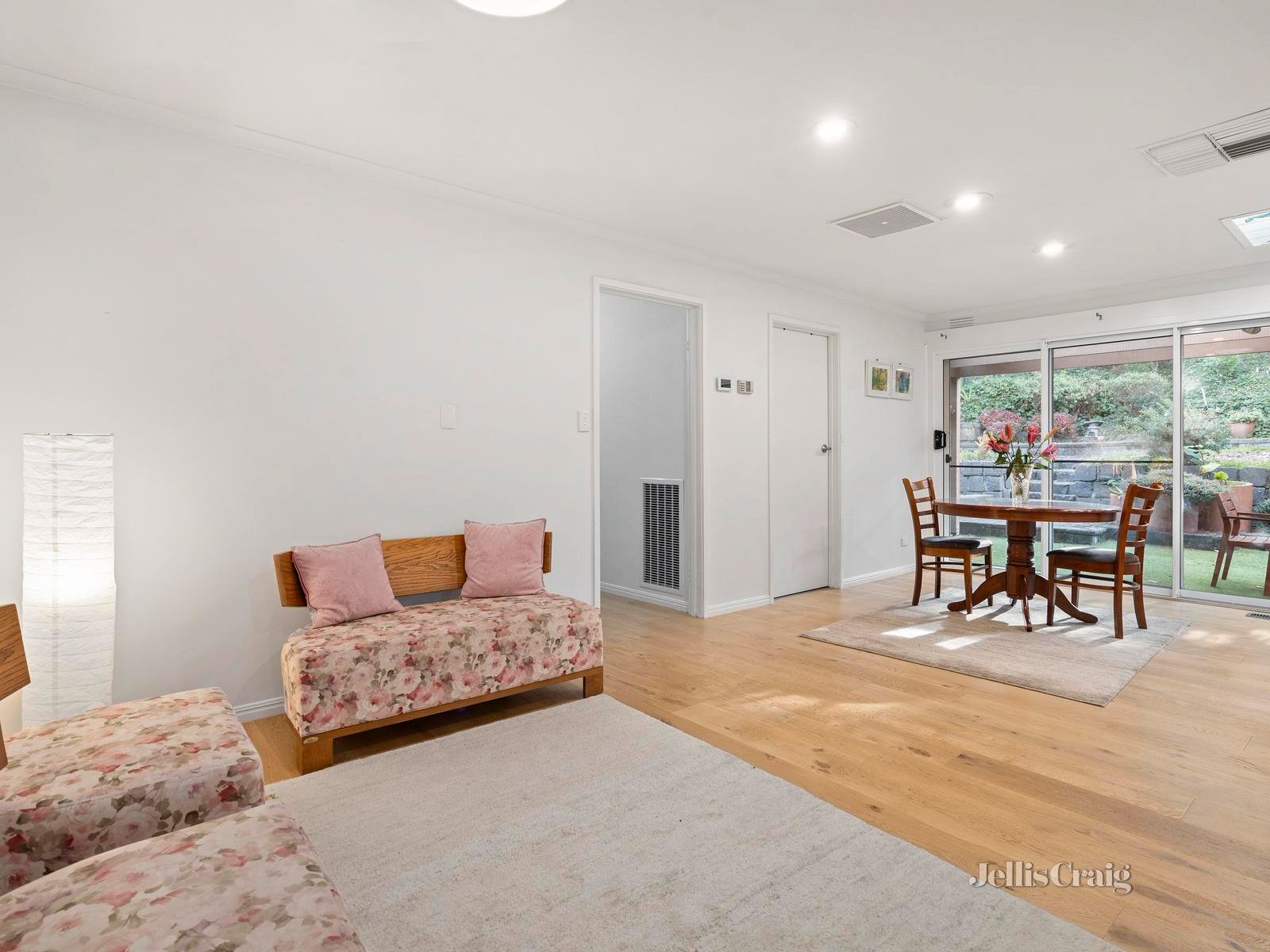 20 Princeton Place, Templestowe image 6