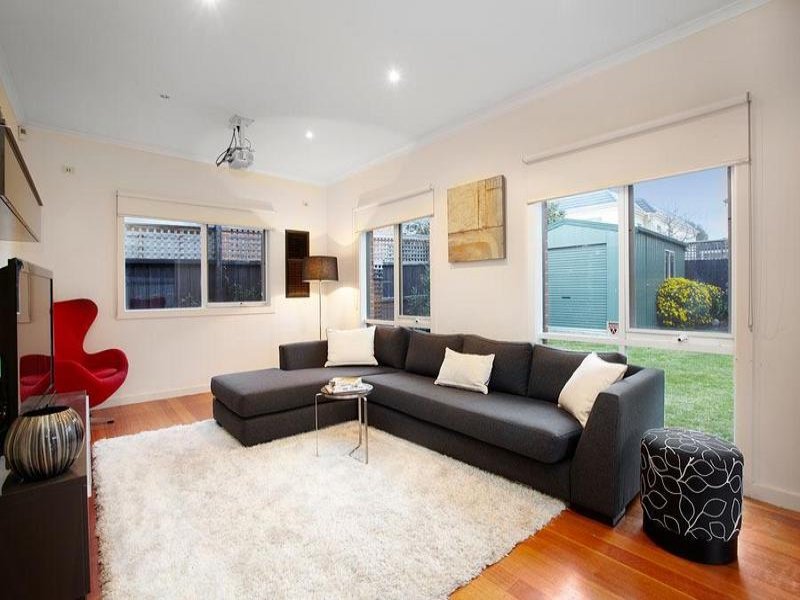 Property Gallery Thumbnail 6
