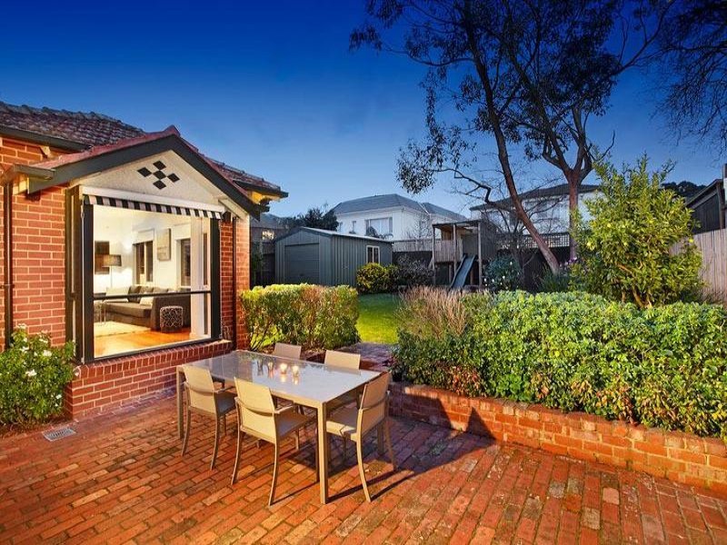 Property Gallery Thumbnail 9