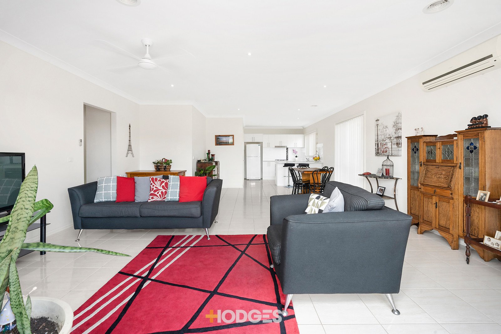 20 Raymond George Place, Lara image 2