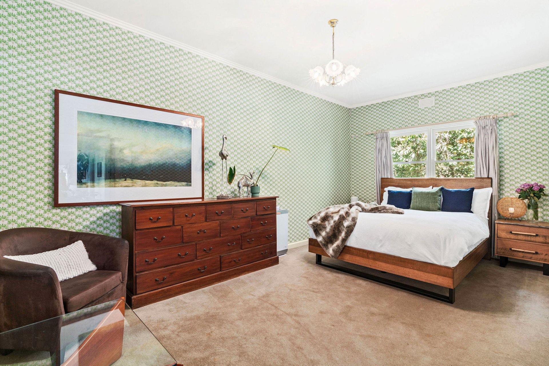 Property Gallery Thumbnail 4