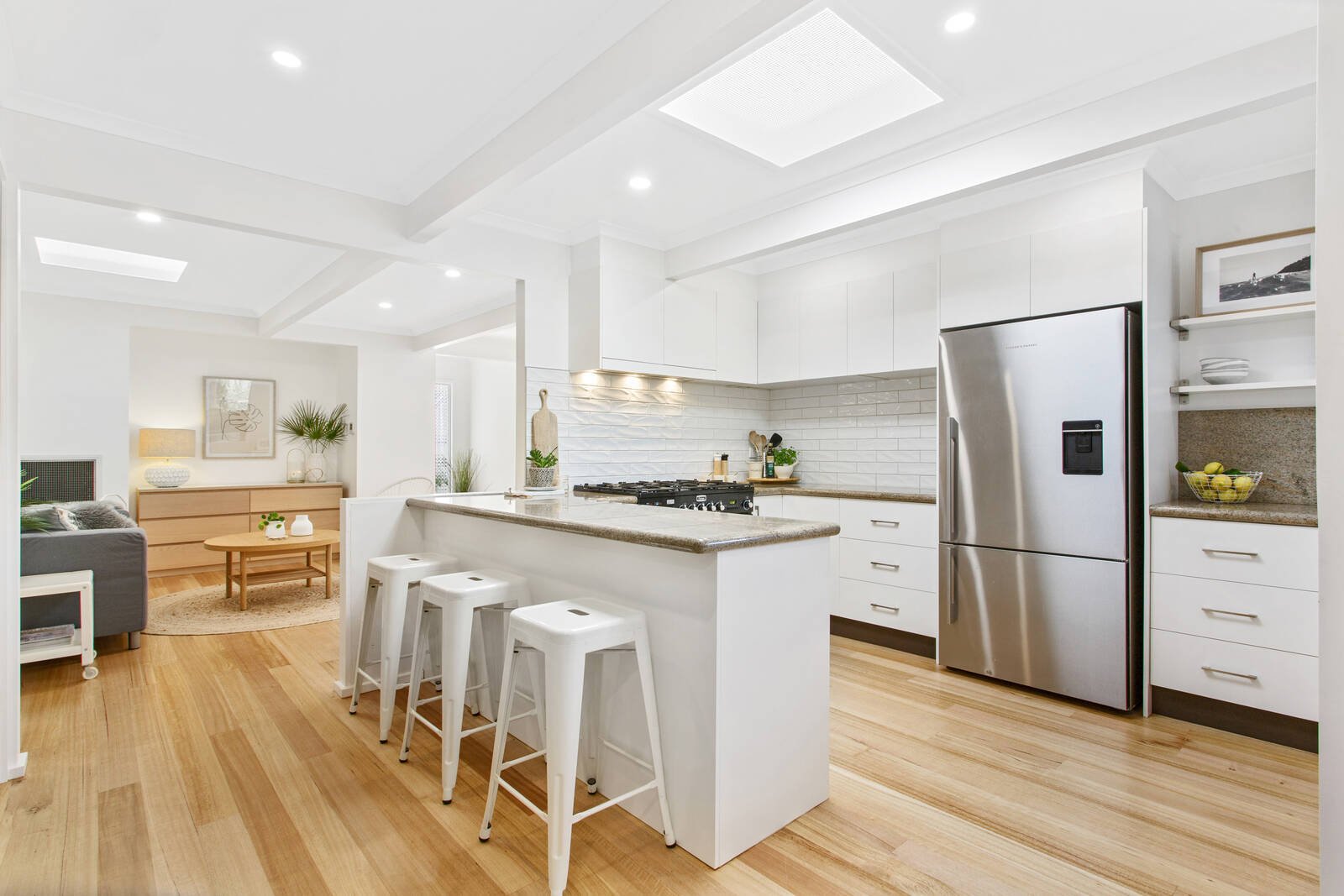 Property Gallery Thumbnail 3