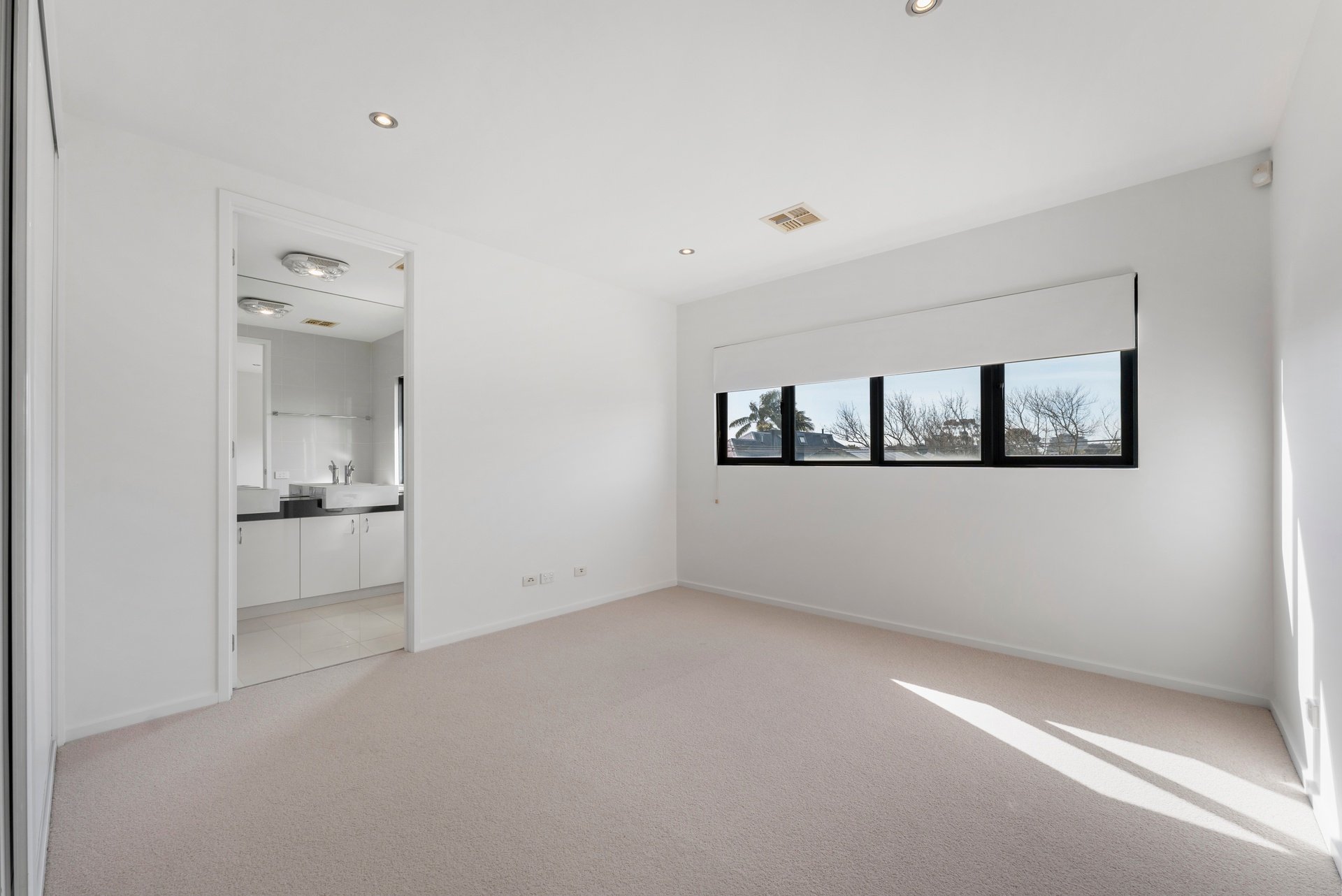 20 Ruabon Road, Toorak image 5