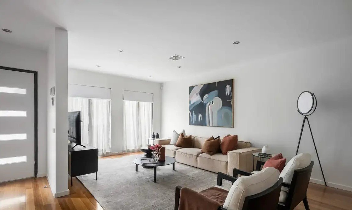 20 Ruabon Road, Toorak image 5