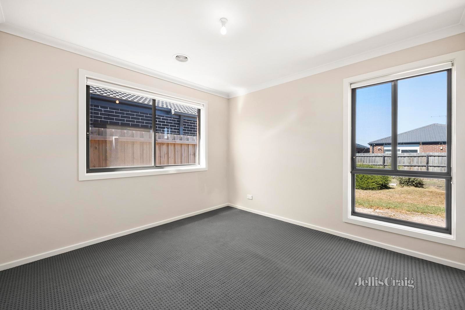 20 Salinga Drive, Werribee image 8