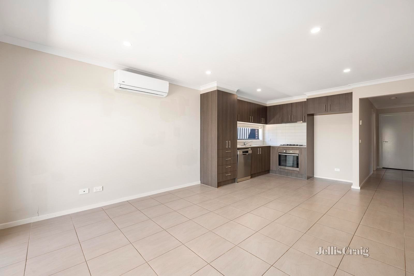 20 Salinga Drive, Werribee image 3