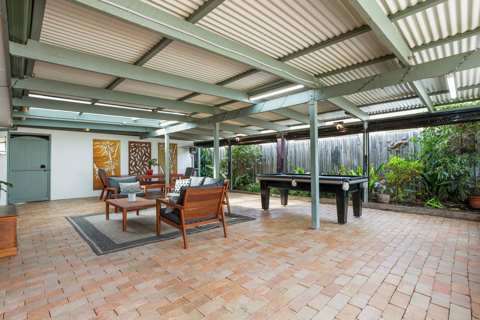 20 Sherbrooke Crescent, Taylors Lakes VIC 3038