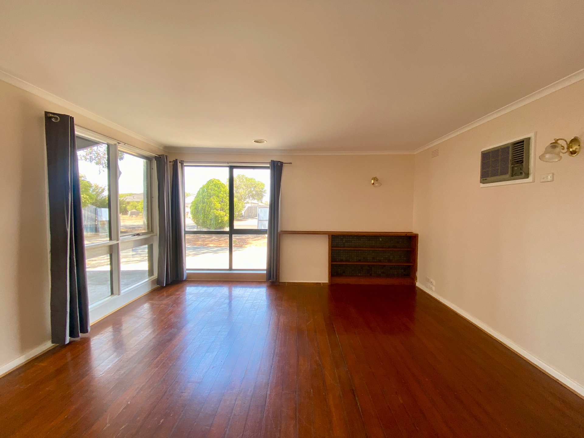 20 Smeaton Close, Lara image 2