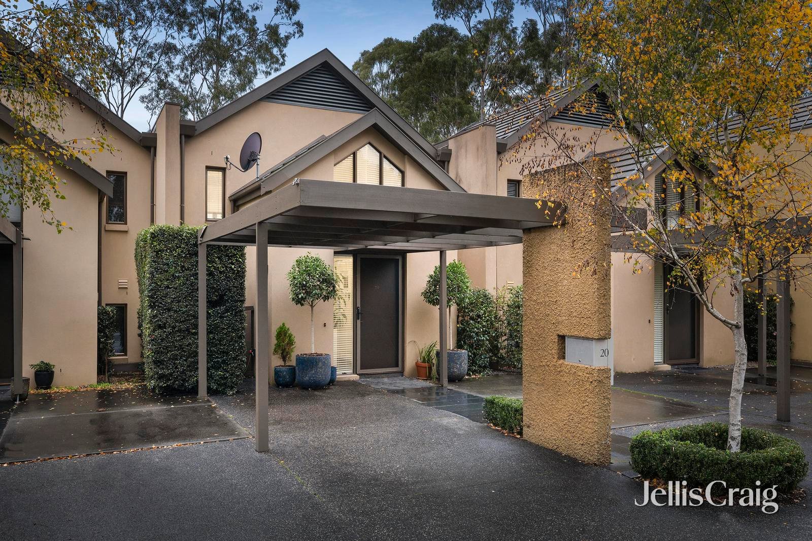 20 St Andrews Court, Chirnside&nbsp;Park image 1