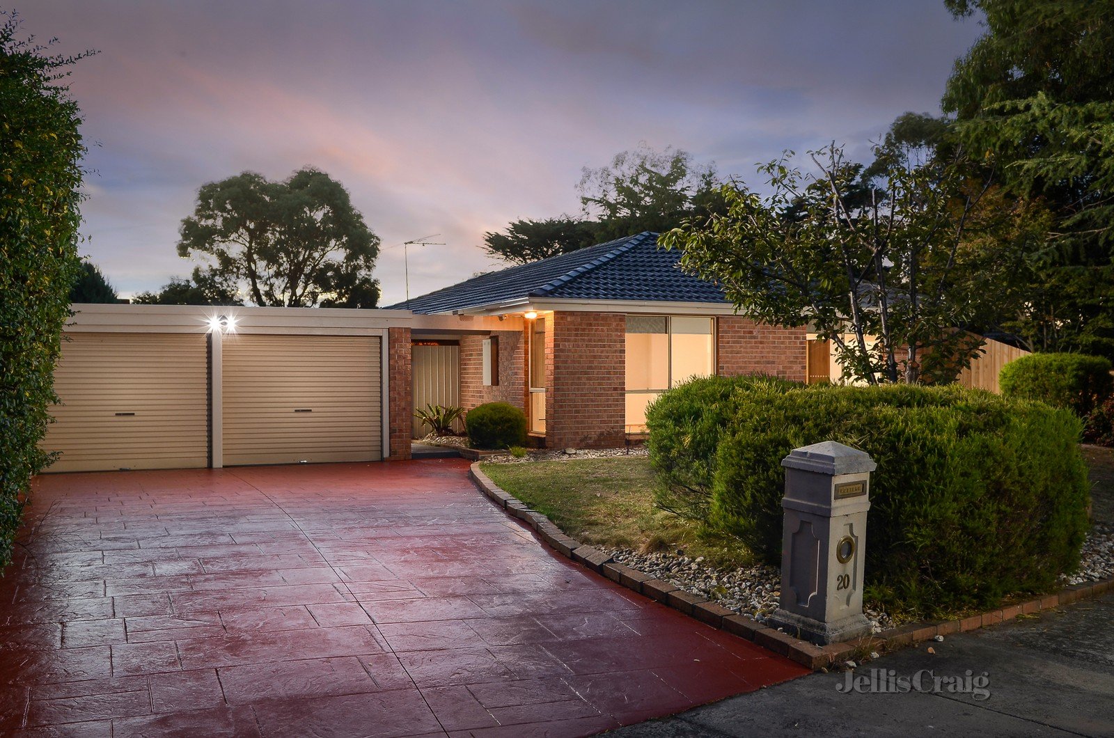 20 St Boswells Avenue, Berwick image 1