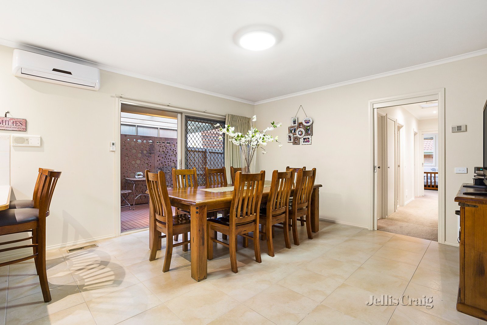 20 Station Road, Montmorency image 4