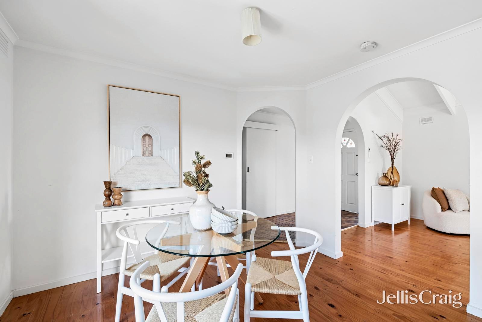 20 Stuart Drive, Woodend image 3