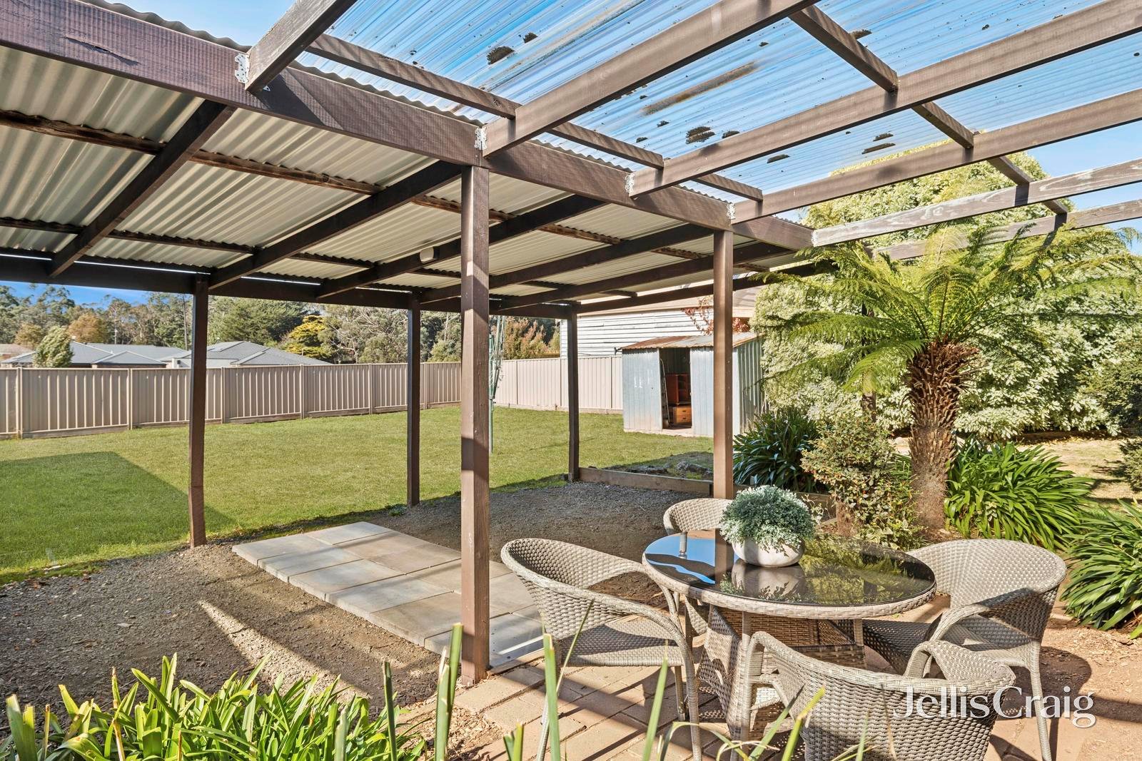 20 Stuart Drive, Woodend image 11