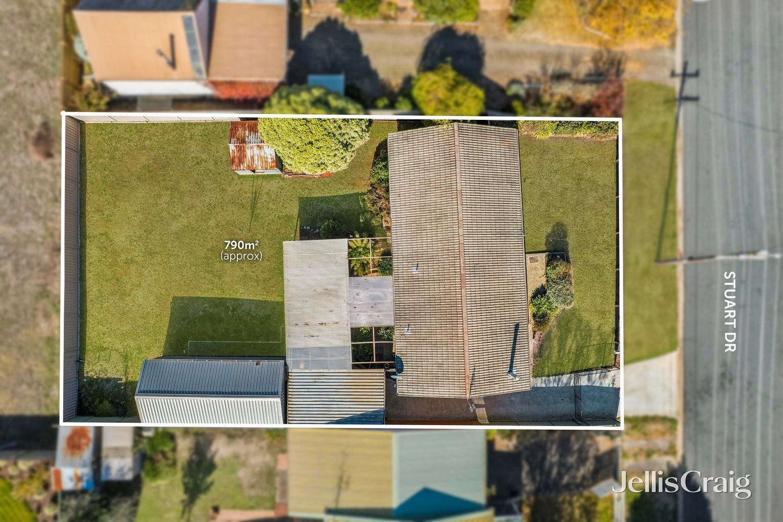 20 Stuart Drive, Woodend image 14