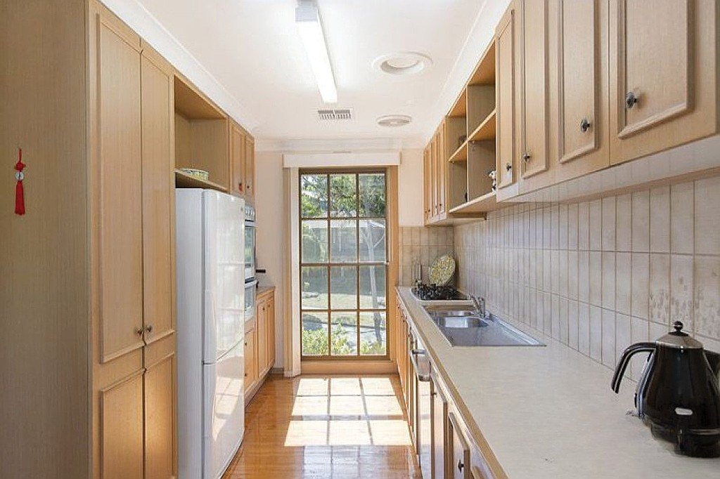 20 Sunnybrook Drive, Wheelers Hill image 1
