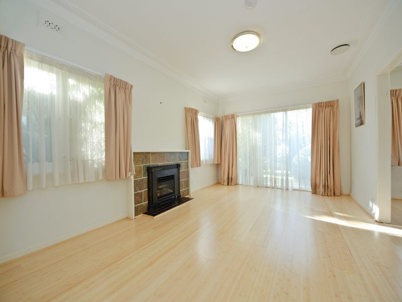 20 Sussex Street, Blackburn North image 2
