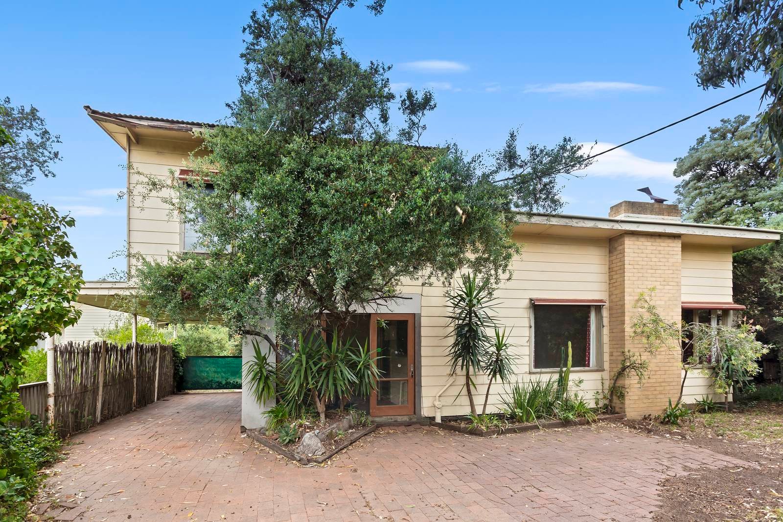 Property Gallery Thumbnail 2