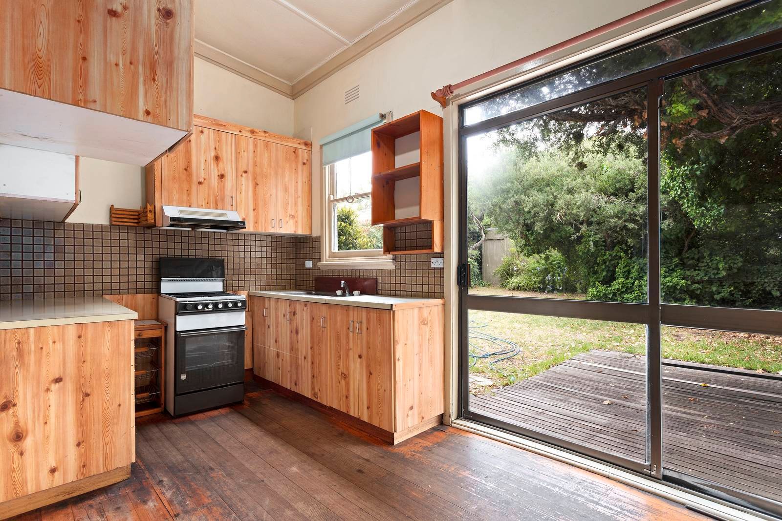 Property Gallery Thumbnail 4