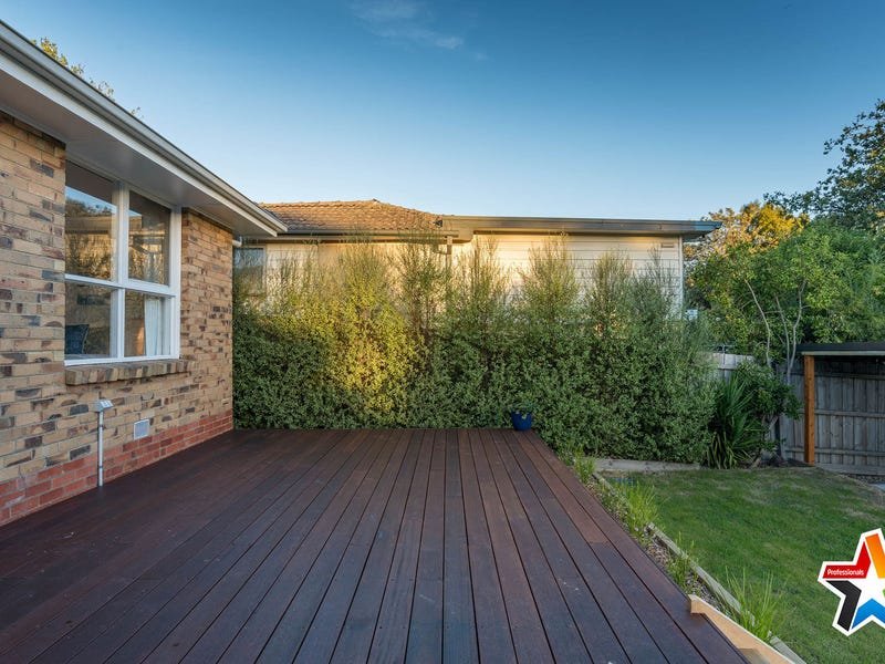 20 Swinburne Avenue, Mooroolbark image 14