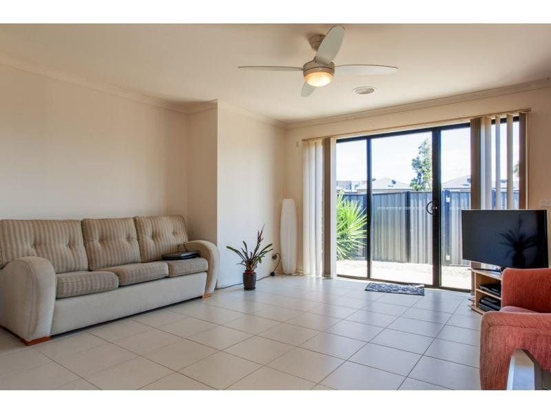 20 Tanner Mews, Point Cook image 3