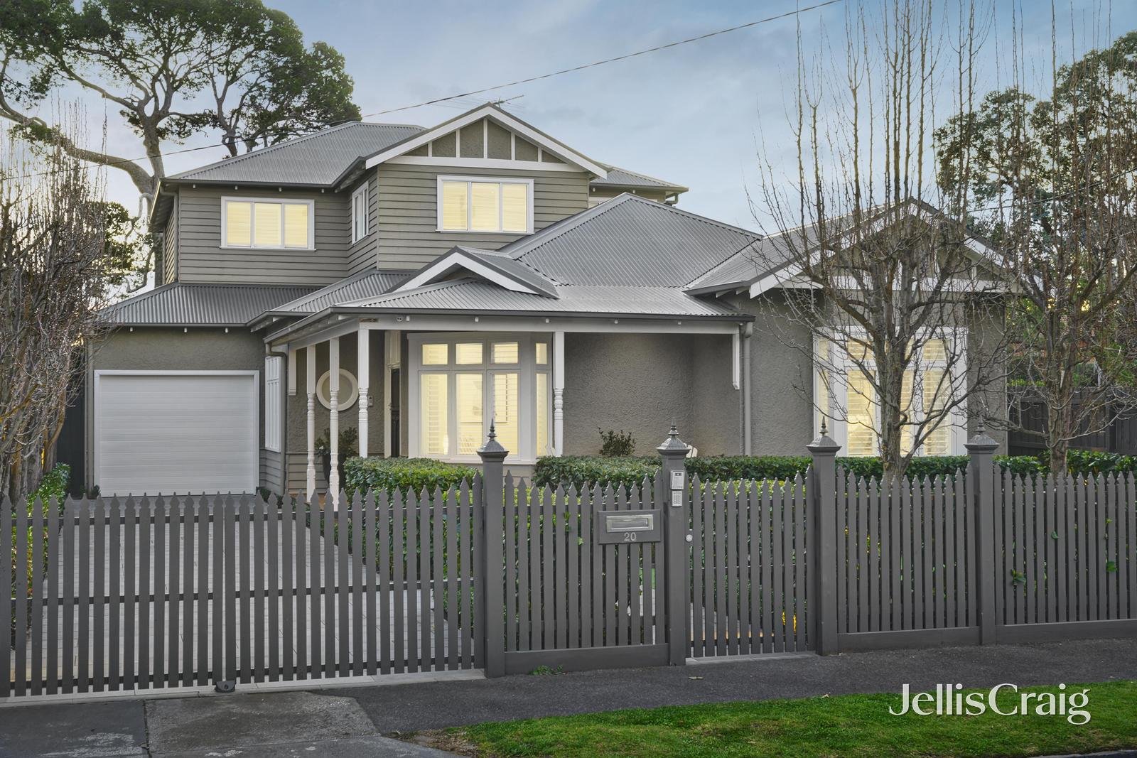 20 The Avenue, Malvern East image 1