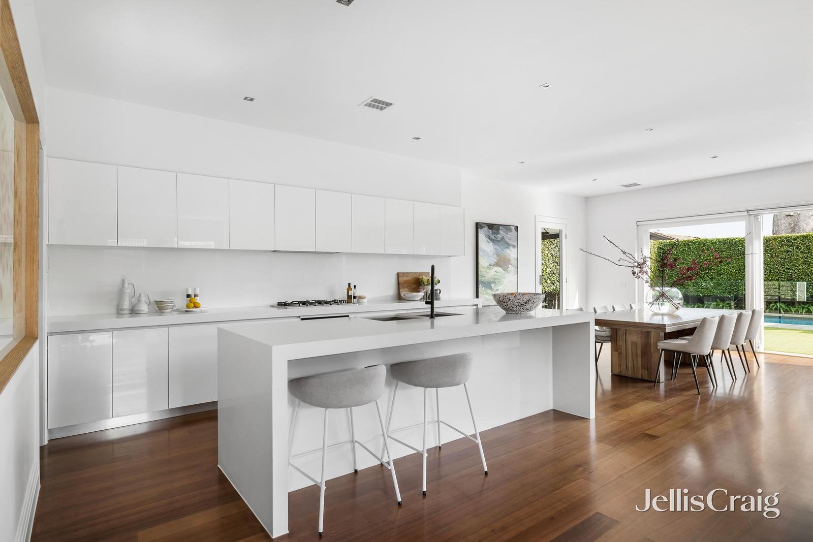20 The Avenue, Malvern East image 5