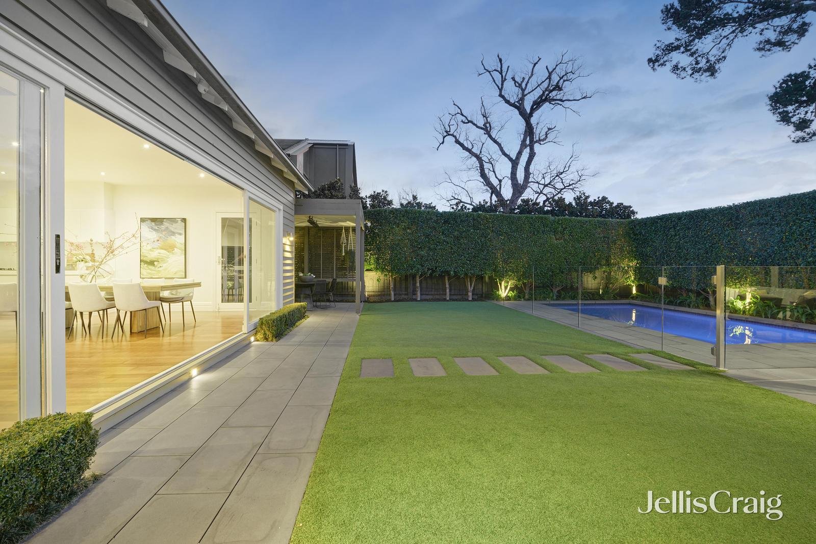 20 The Avenue, Malvern East image 10