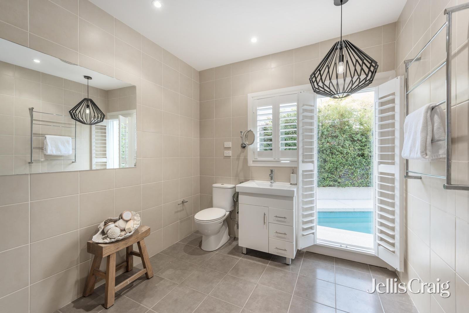 20 The Close, Beaumaris image 15