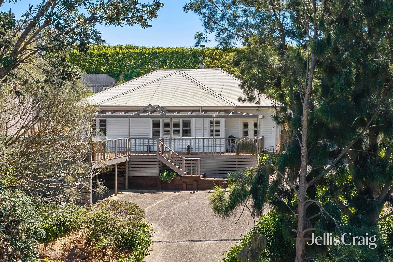 20 The Quarterdeck, Portsea image 1