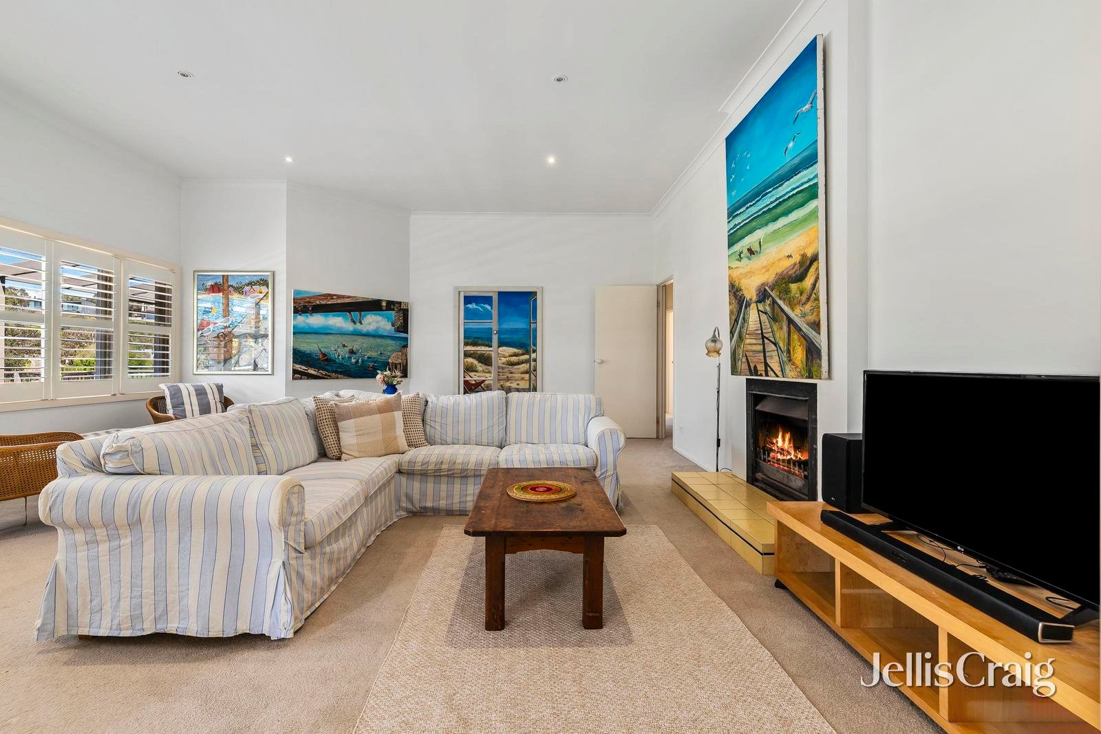 20 The Quarterdeck, Portsea image 3