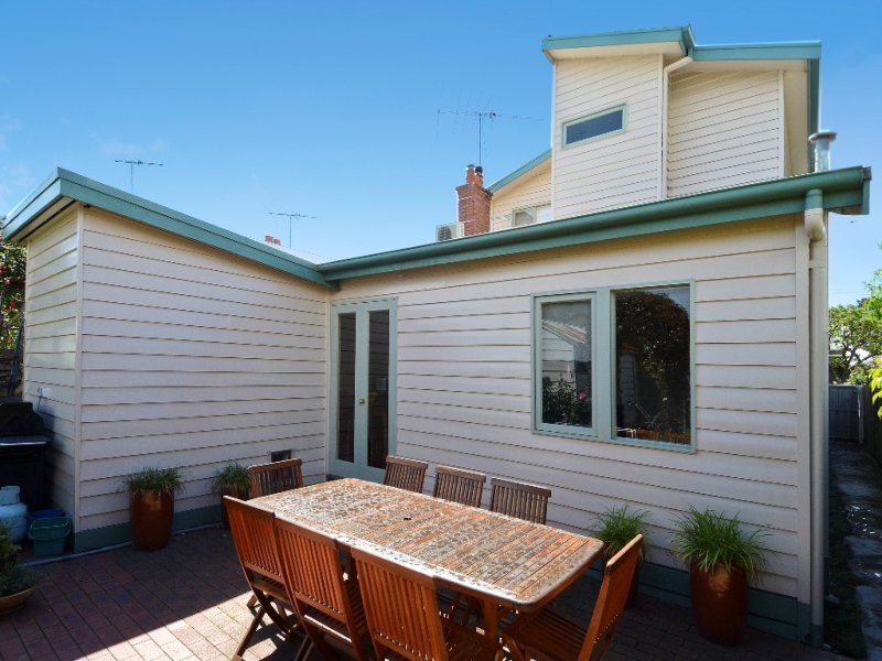 20 Thorne Street, East Geelong image 9
